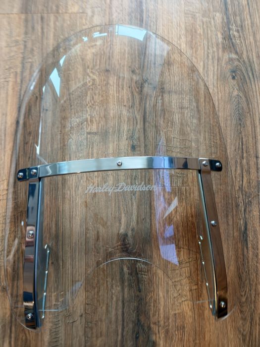 Harley-Davidson Dyna Wide Glide – oryginalna szyba OEM 58059-93A NOS
