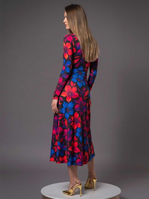 Sukienka z dekoltem karo - Karla Flower Power