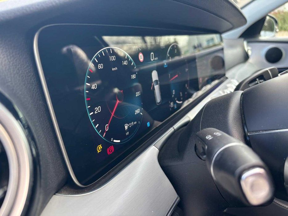 Nacional Mercedes E 220 d Station de 11-2021, revisões na marca