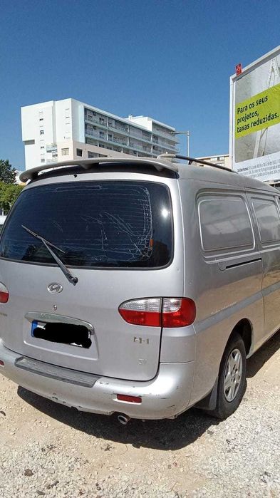 Vende-se Hyunday h-1 2.5cc