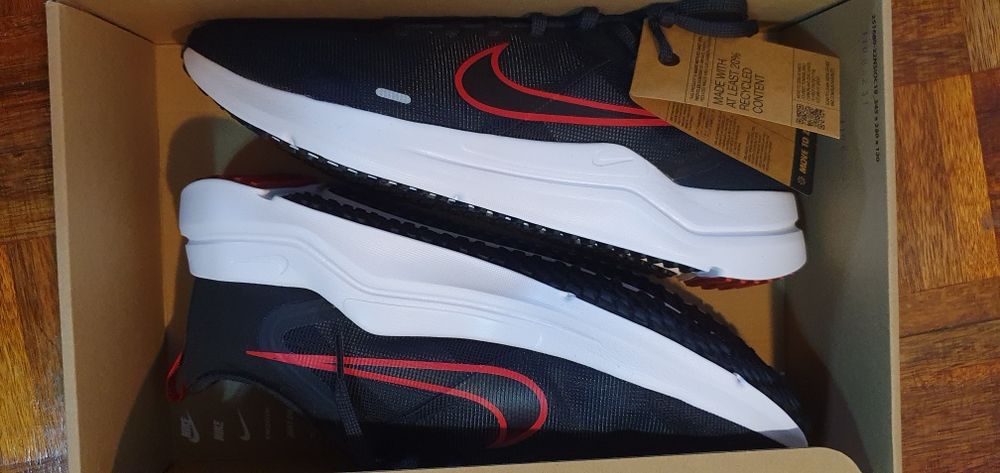 Nike down shifter grande novo