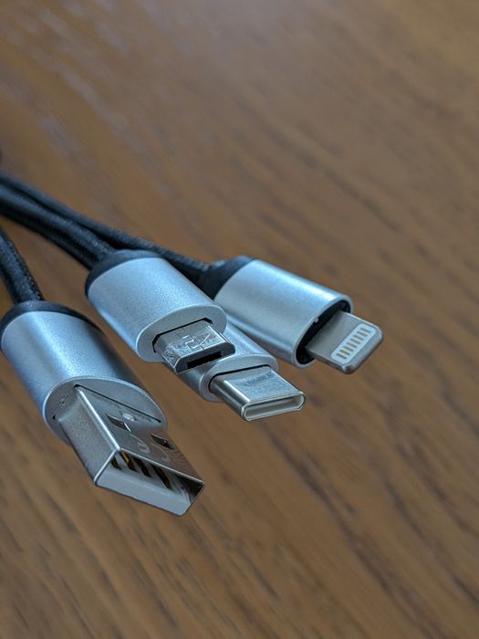 Kabel 3 w 1 USB - Lightning/Micro usb/USB-C przejściówki do ładowania
