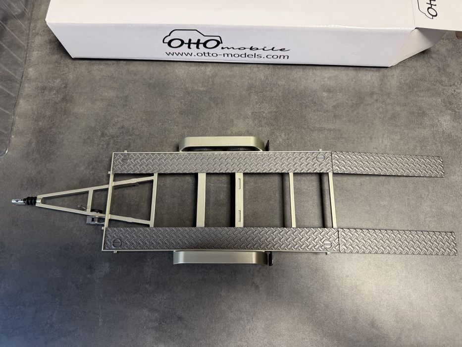 Продам лафет 1:18 Otto Mobile