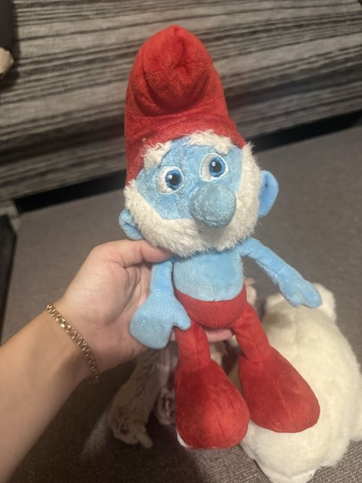 Mikki mouse, велика панда, гноми, папуга