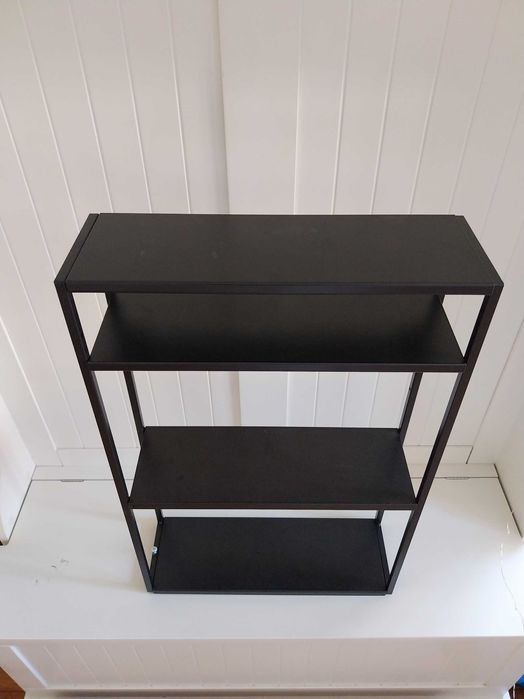 2 czarne metalowe półki Ikea