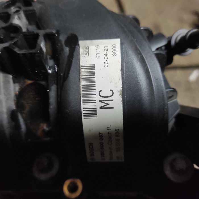 Kolektor Ssący Corsa C D Meriva Astra H Combo 1,2 16 V Z12XEP