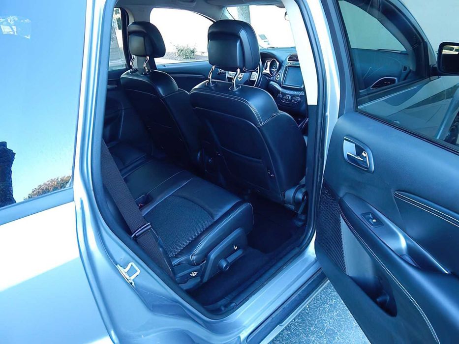 Dodge Journey      2018