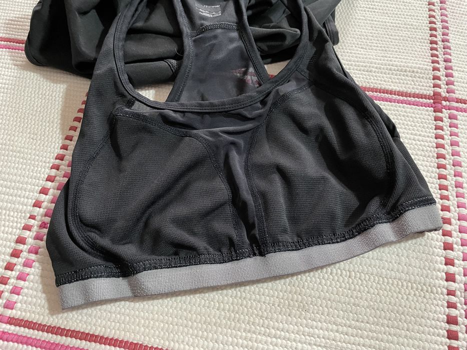 Top Nike Dry-fit M preto