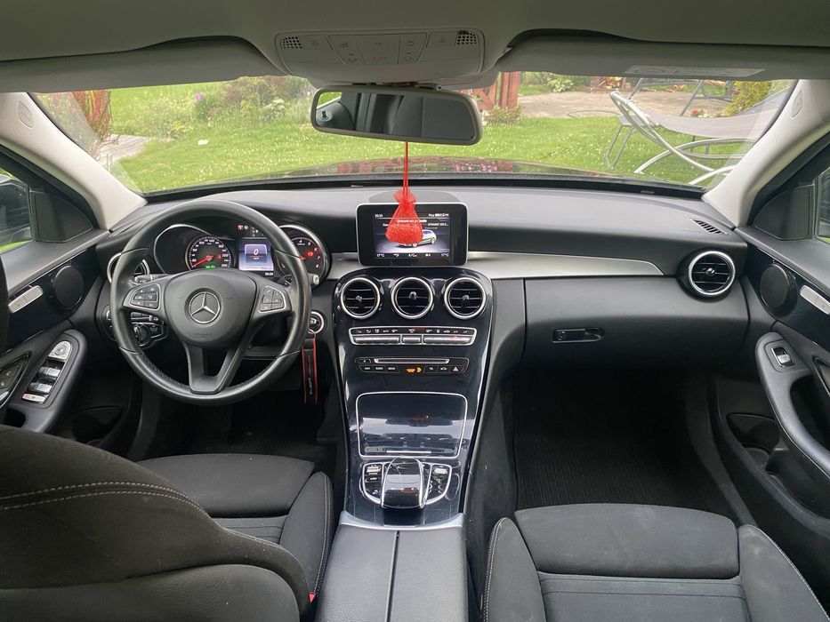 Mercedes-Benz C-klasaa 350e