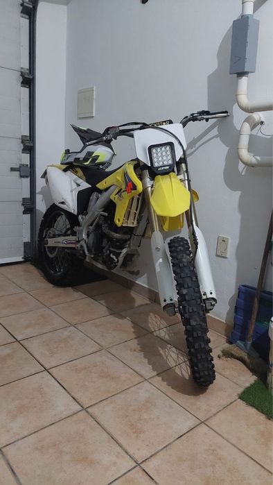 Suzuki RMZ 250 4T 2009 - Matriculada
