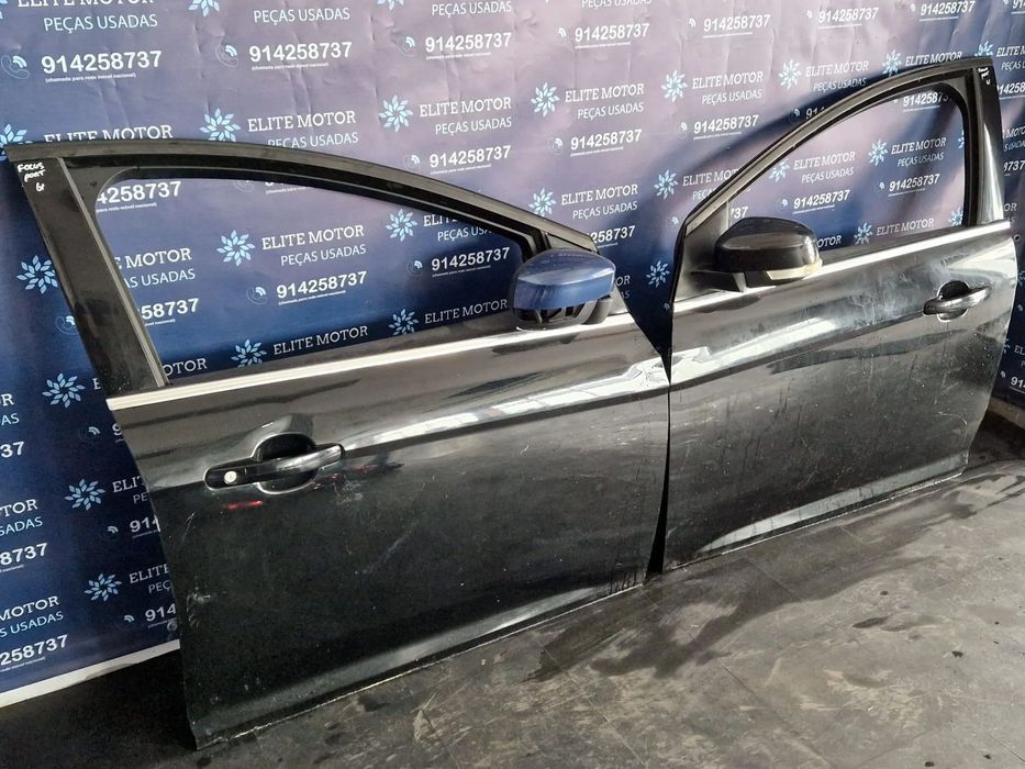 Porta usada FORD FOCUS 3 III frente esquerda direita 5 PORTAS ENVIO