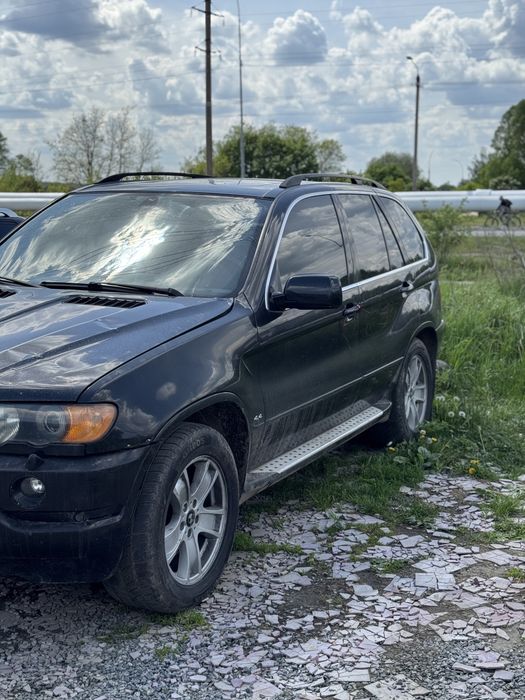 Терміновий продаж авто BMW X5 E53 4.4 2000р