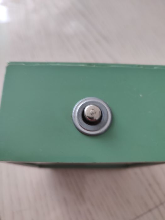 Будильник в ідеальному стані механічний