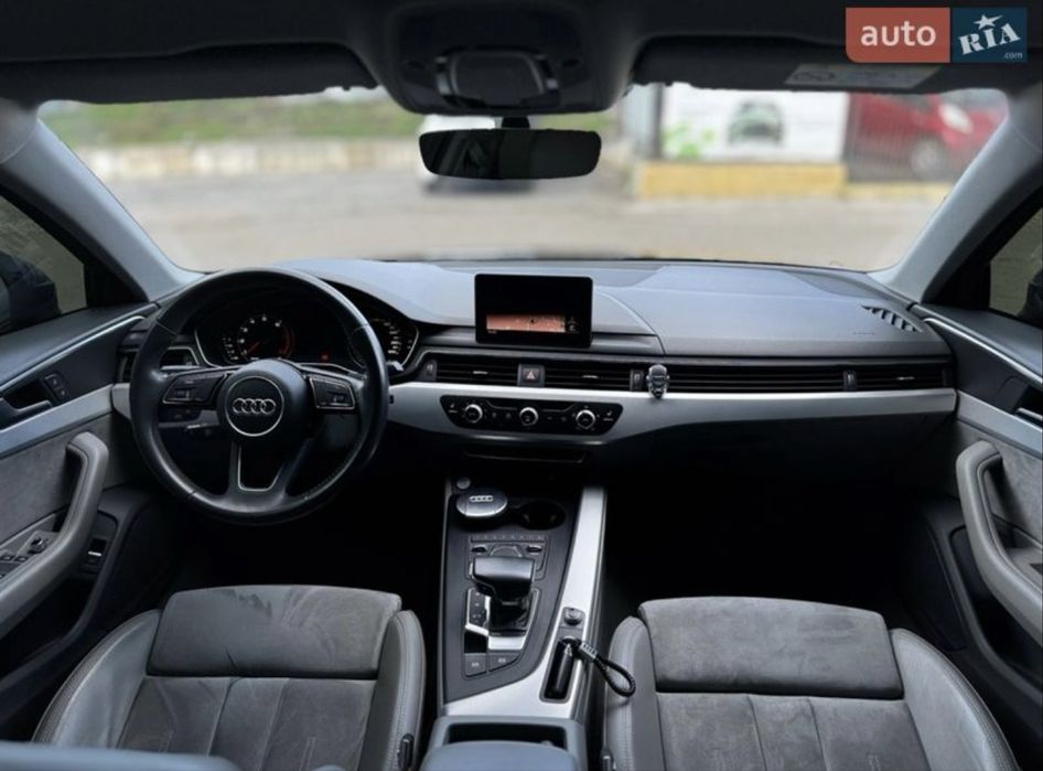 Audi A4 B9 2.0 tfsi 2016 рік