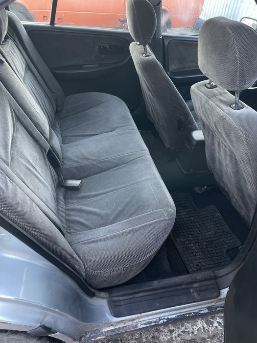 Nissan Primera p10