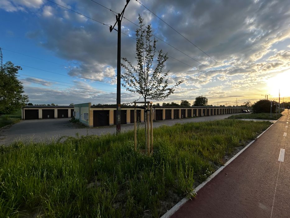 GARAŻ - ul. Sudecka, Legnica