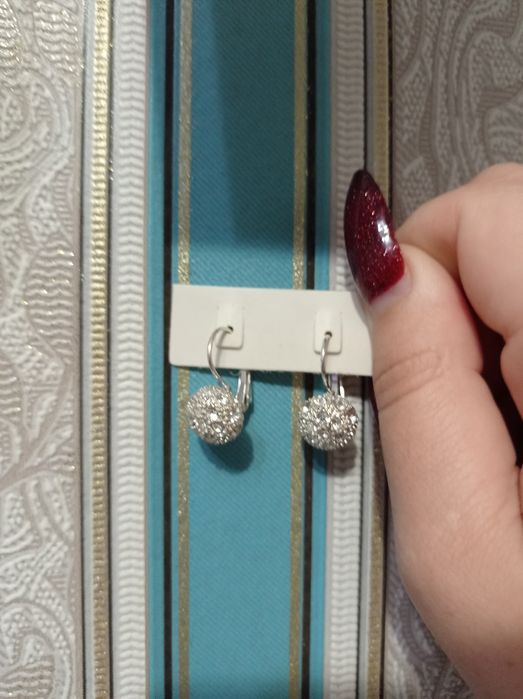 Сережки з камінцями