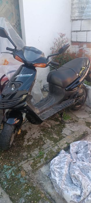 Vendo suzuki katana