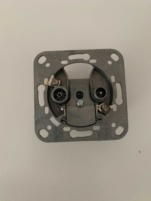 Tomada TV TEKA 290575