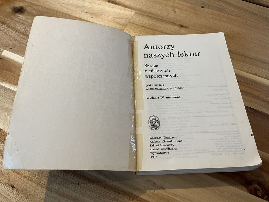 Autorzy naszych lektur Włodzimierz Maciąg