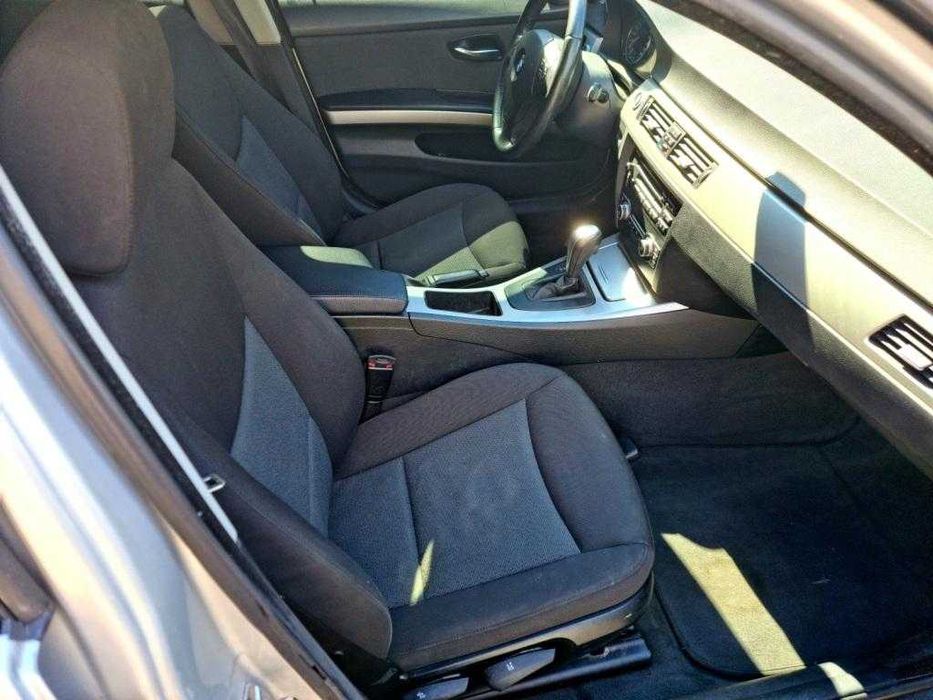 автомобіль BMW e90