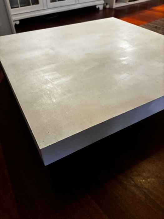 Mesa de centro (do Gato Preto)