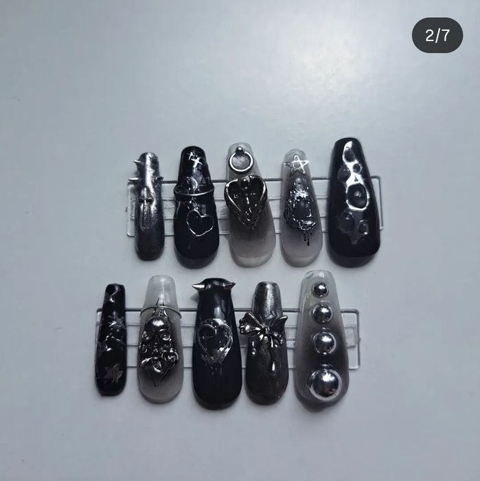 Czarne Tipsy Trumienki Press on nails