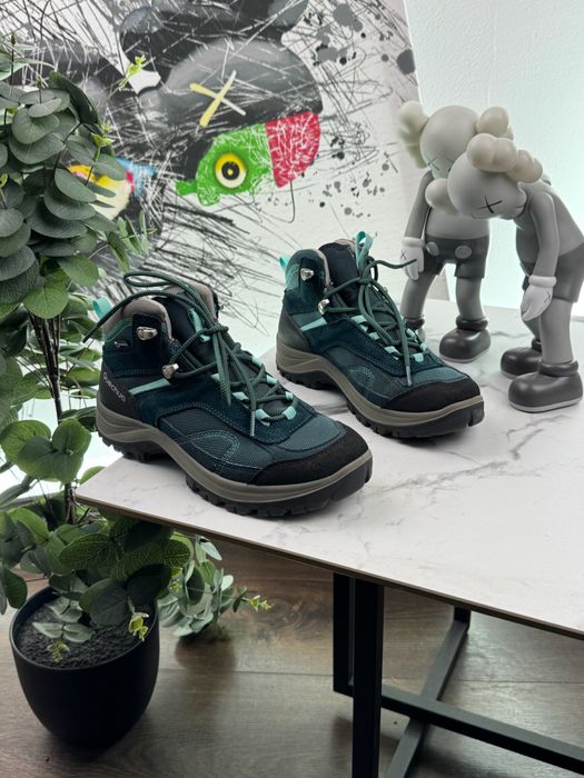 Зимові ботінки Quechua Waterproof 38 розмір Е9166