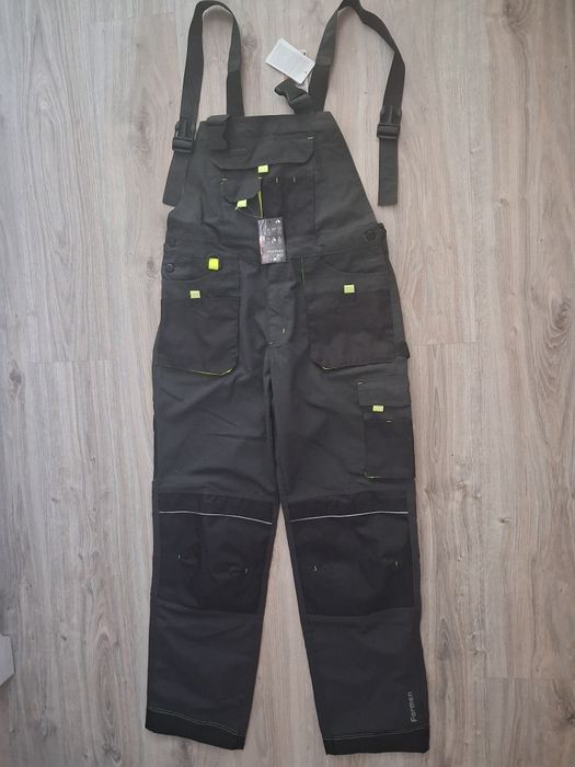 Spodnie robocze nowe  z metką 52
