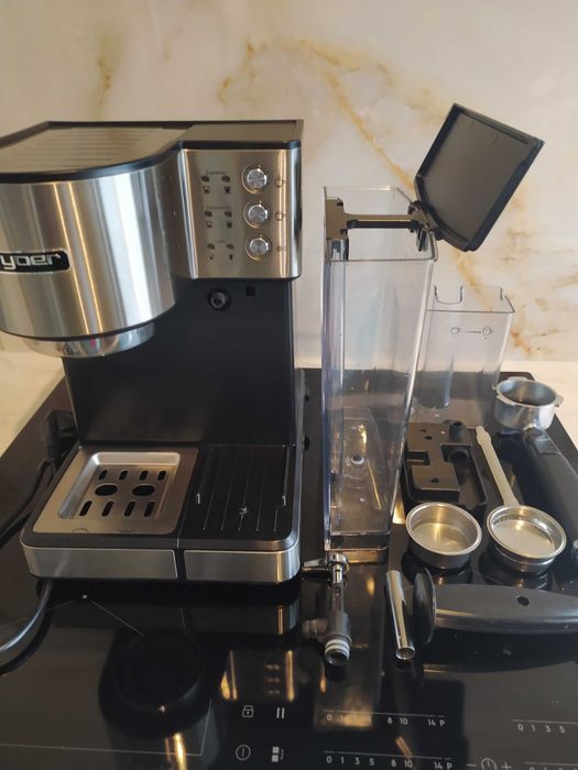 Ekspres do kawy kolbowy Yoer