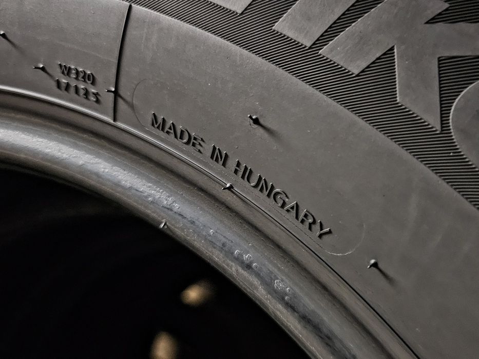 Зимові 225/60r17 Hankook | 2023 | 7/6mm | Made in Hungary | Преміум шини | Комплект / 4шт | Ідеальний стан, без пошкоджень, без ремонтів, без дефектів