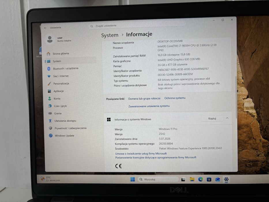 Dell Precision 3541 i7 / 16 GB RAM / SSD 512 GB / Windows 11 Pro