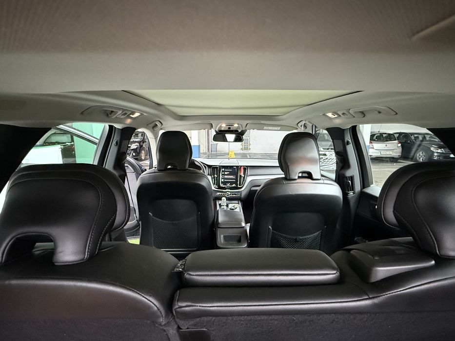 Volvo XC60 T8 Plug-in Hybrid AWD | 2018