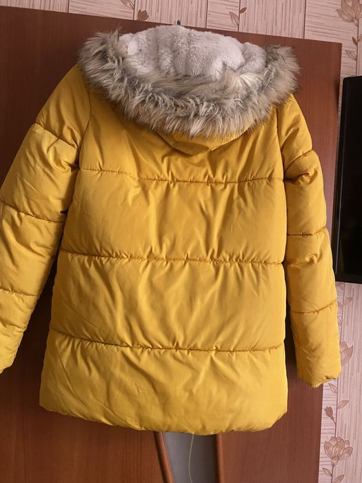 Зимова тепла куртка