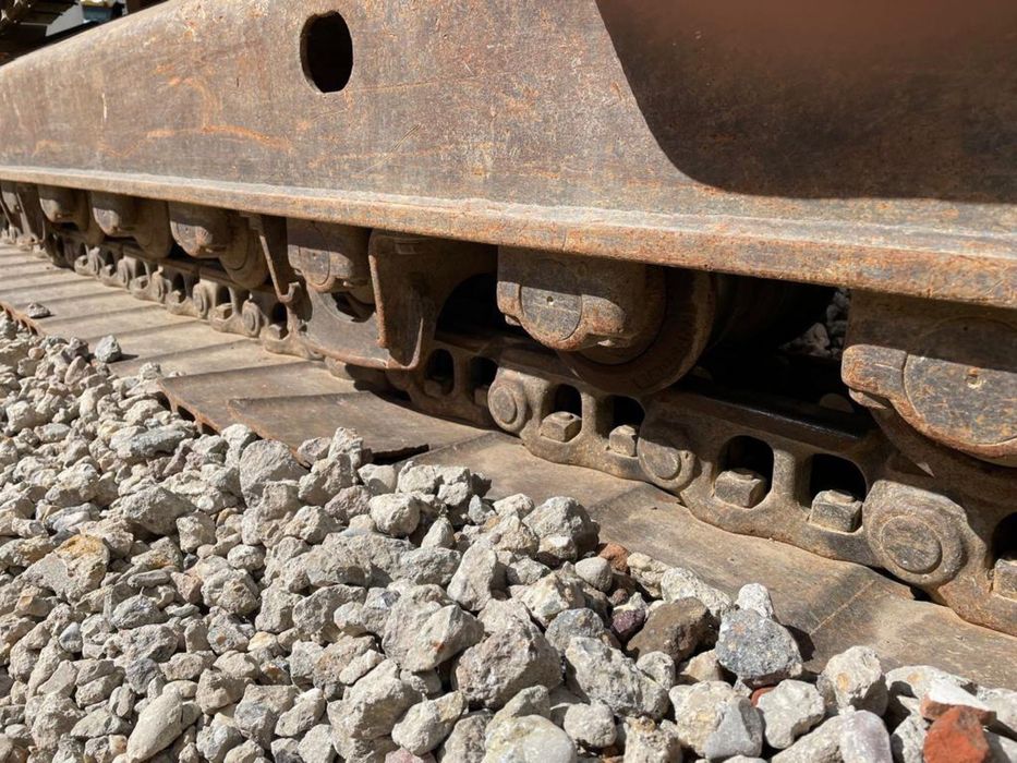 Екскаватор гусеничний Doosan DX225LC