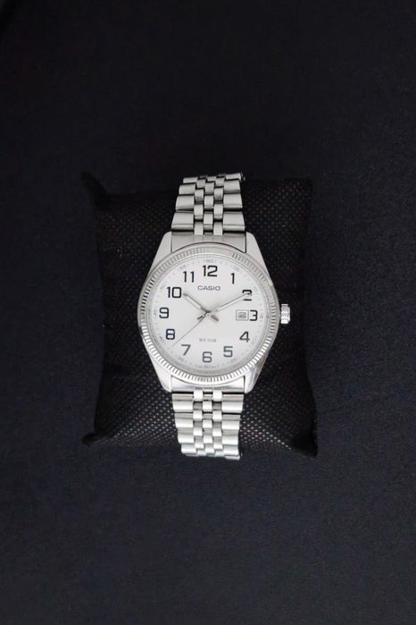 Relógio Casio MTP-1302