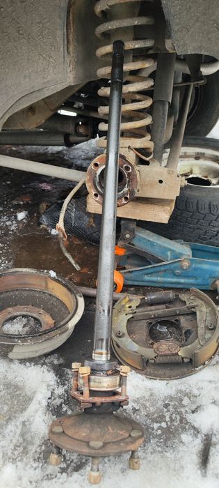 Полуось на ваз нива  21213 Тайга авторазборка