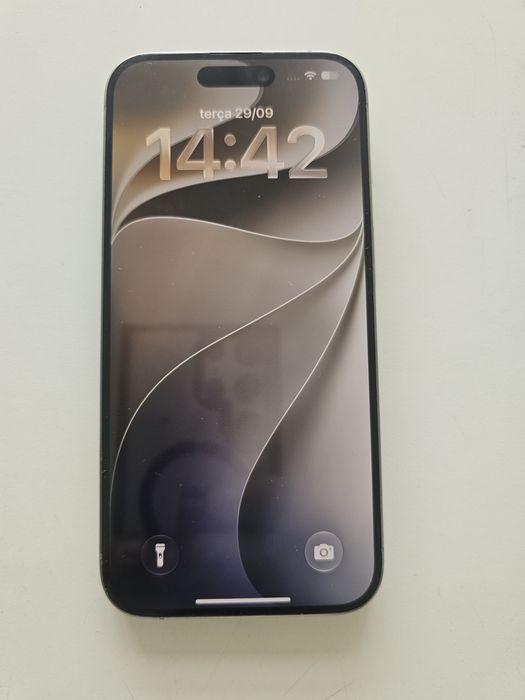 Apple iPhone 15 Pro 128gb Natural Titanium