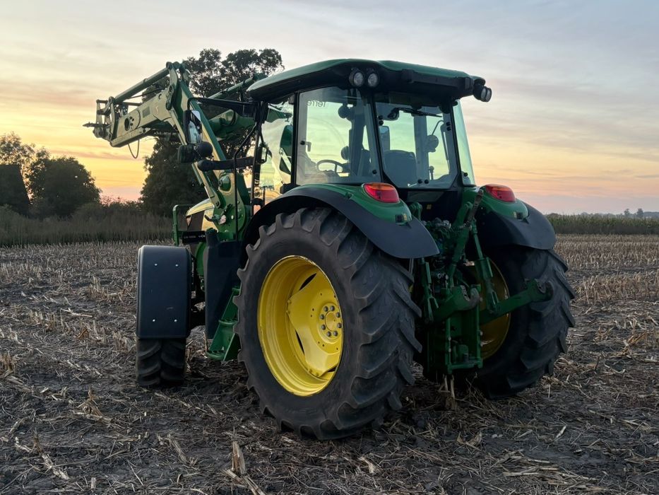 Ciągnik rolniczy john deere 6115 rc ładowacz czołowy