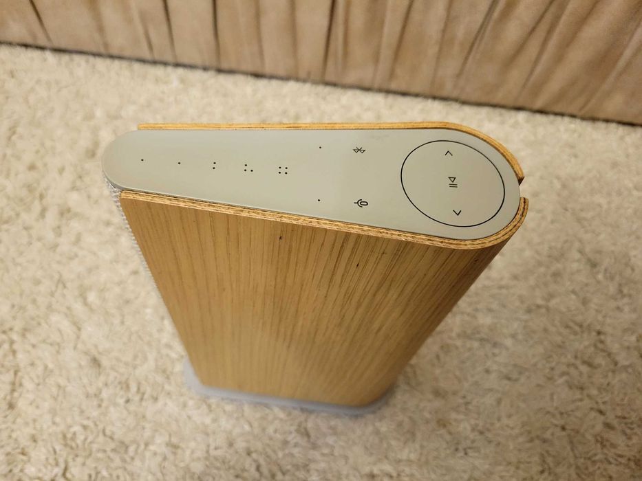Колонка Bang & Olufsen Beosound Emerge
