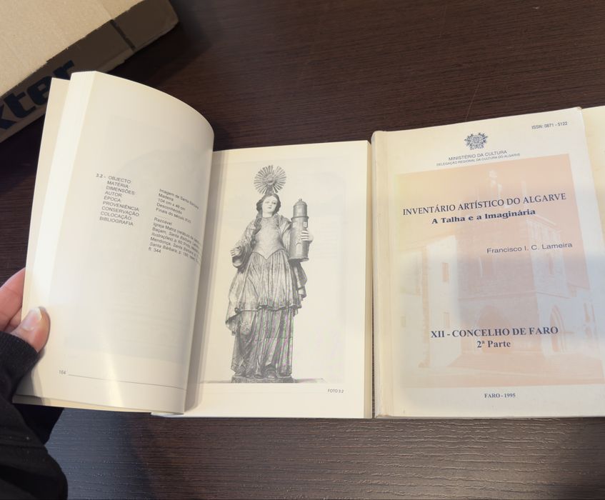 2 Livros Inventário Artístico do Algarve