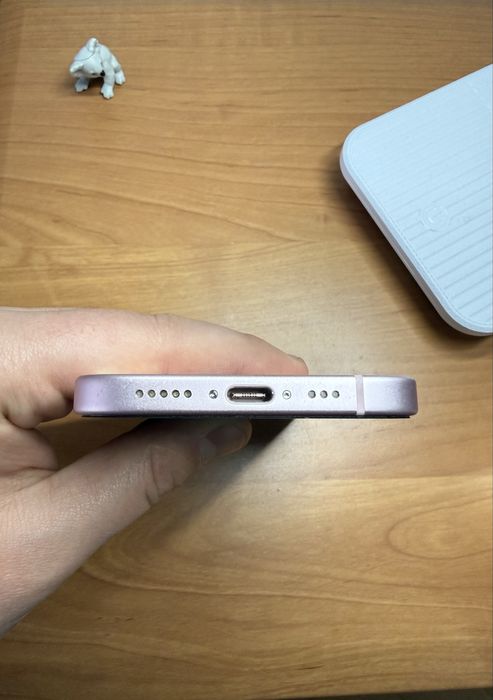 Iphone 15 pink 128gb ідеальний стан