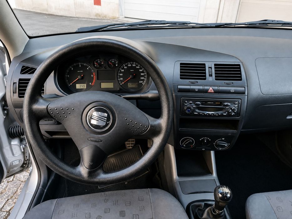 Seat Ibiza 1.9Sdi (5 Lugares/Diesel) de 2000
