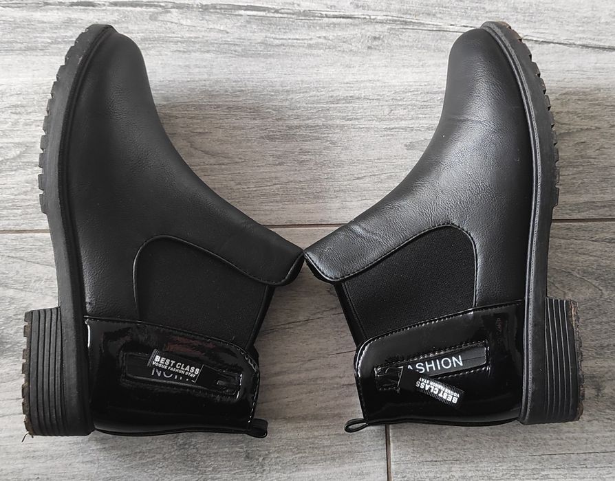 Buty damskie rozm. 38