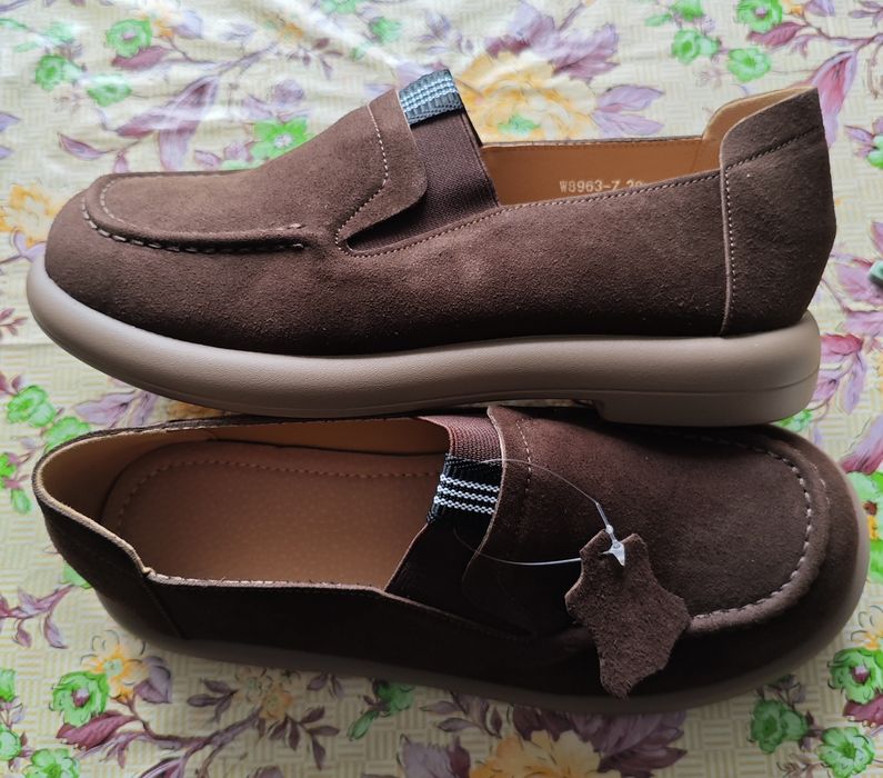 Взуття нове замш 35 розмір