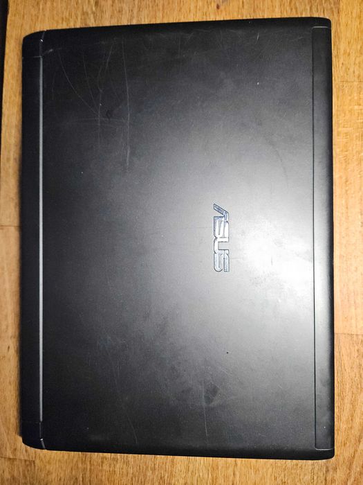 ASUS U36SD-RX042V i5-2410M/4GB/500GB