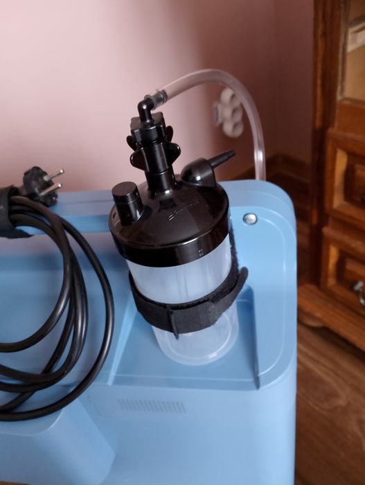 Koncentrator tlenu Philips EverFlo + filtr, wąsy 5m, woda