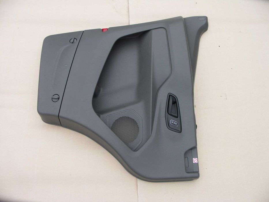 Boczek Lewy Kierowcy Ford Transit MK8 Lift 21r kompletny