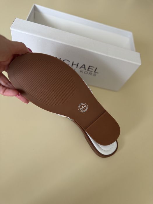 Шльопанці Michael Kors