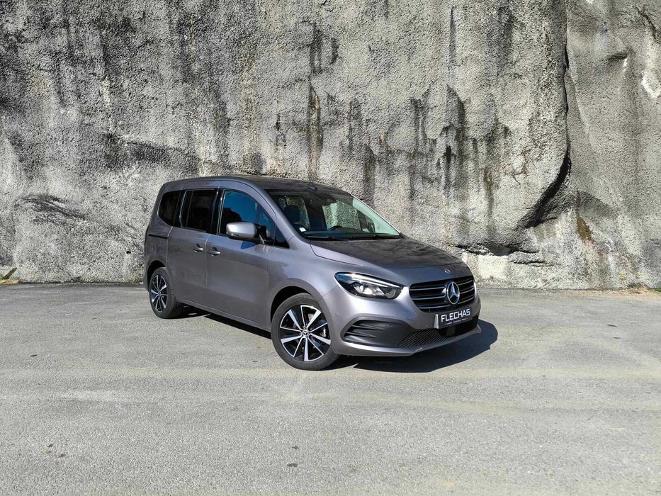 Mercedes Classe T 180d Progressive Caixa automatica 5 Lugares (TVDE)